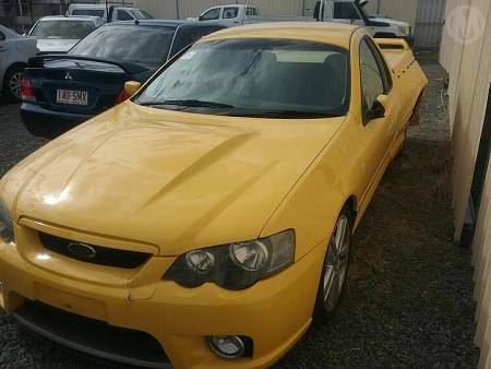 WRECKING 2004 FORD FPV PURSUIT UTE WITH 5.4L BOSS 290